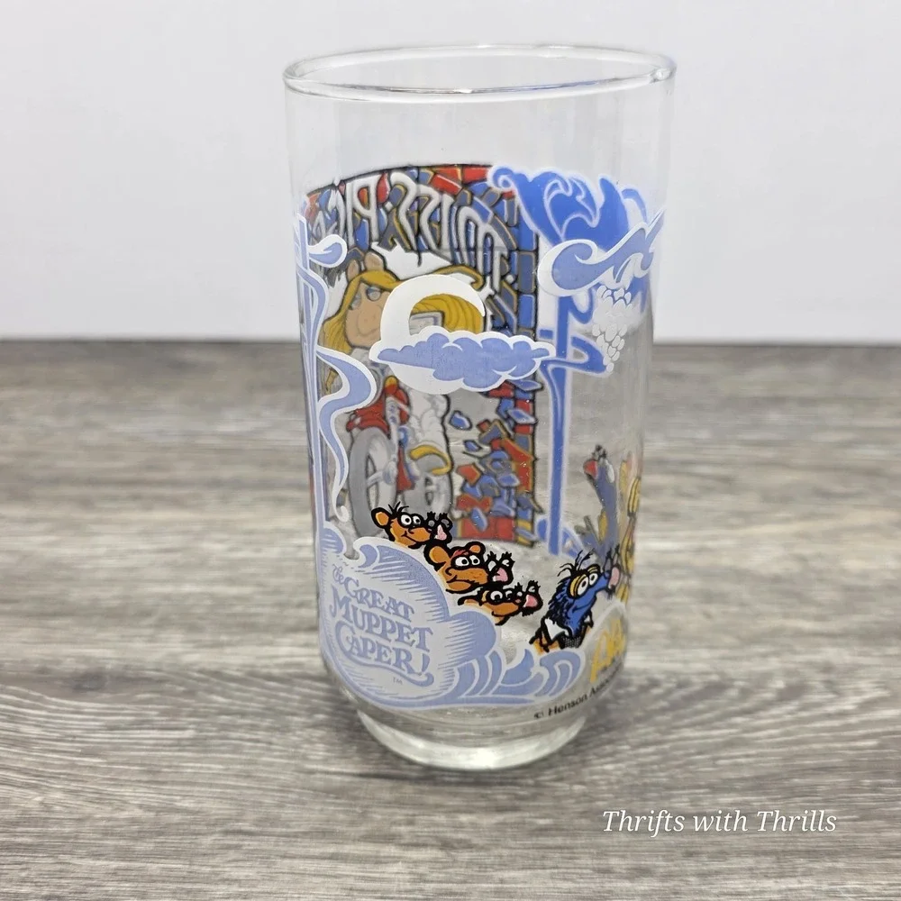 Vintage 1981 McDonalds Miss Piggy The Great Muppet Caper Glass Cup Tumbler